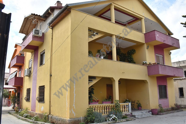 Three-storey villa for sale near Siri Kodra Street, in Tirana, Albania.&nbsp;
It has a land area of